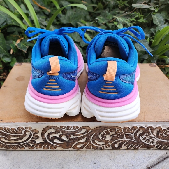 Hoka Bondi One One 8 Athletic Shoes - Picture 7 of 10